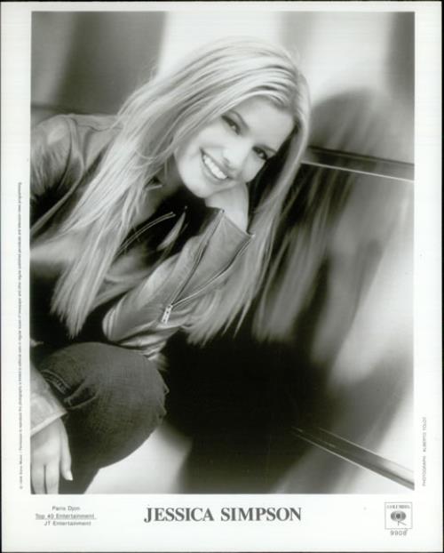 Jessica Simpson Sweet Kisses - Autographed media press pack US JPSPPSW536664