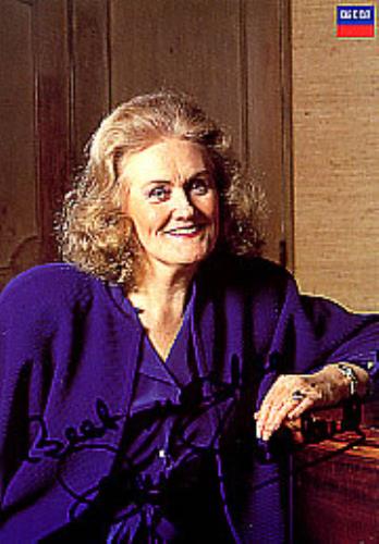 Joan Sutherland Autographed Publicity Photocard memorabilia UK JS6MMAU268893