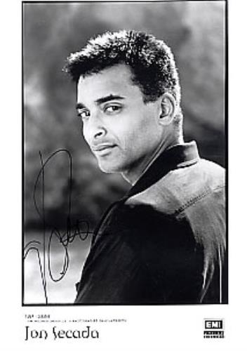 Jon Secada Signed Photograph photograph UK SECPHSI259132