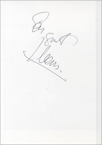Juanes Autograhped Photograph photograph Mexican J-UPHAU326669