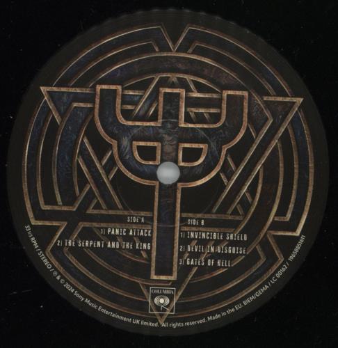 Judas Priest Invincible Shield - Holgraphic + Numbered 2-LP vinyl record set (Double LP Album) UK JUD2LIN881860