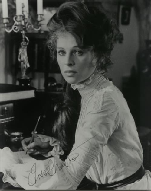 Julie Christie The Go Between - Autographed photograph UK JU2PHTH611689