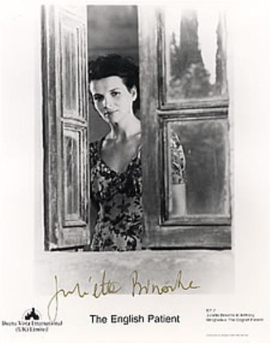 Juliette Binoche The English Patient - Autographed photograph UK JA0PHTH262943