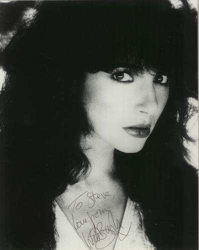 Kate Bush Autographed Publicity Photo memorabilia UK BUSMMAU644965