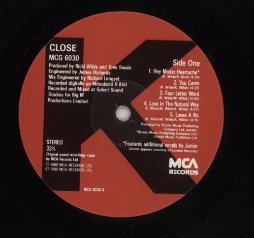 Kim Wilde Close vinyl LP album (LP record) UK WILLPCL99889
