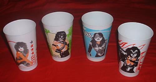Kiss Set Of Four Drinking Cups memorabilia US KISMMSE307583