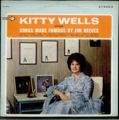 Kitty Wells Sings Songs Made Famous By Jim Reeves vinyl LP album (LP record) US KI-LPSI545353