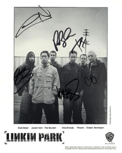 Linkin Park Signed Photograph photograph US LKPPHSI315947