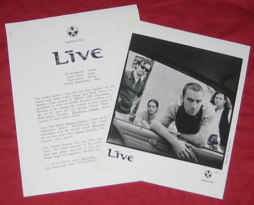 Live Throwing Copper media press pack US LVEPPTH41589