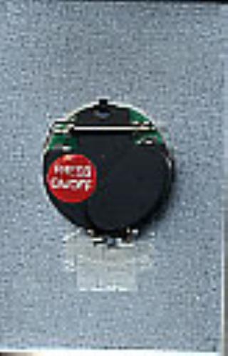Madonna Music Badge memorabilia US MADMMMU270090