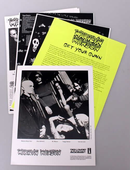 Marilyn Manson Portrait Of An American Family media press pack US MYMPPPO551051