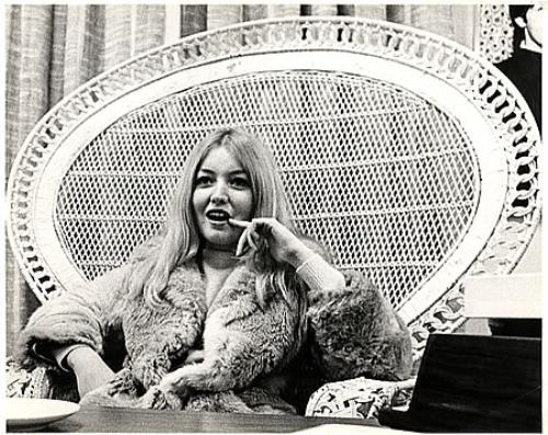 Mary Hopkin Promotional Photograph photograph UK MHPPHPR348656