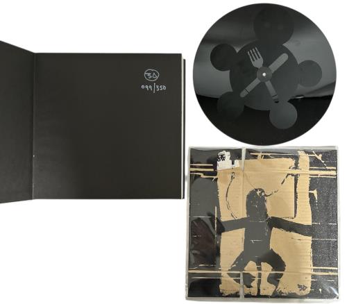 Massive Attack 3D And The Art Of Massive Attack - Autographed Vinyl Box Set UK M-AVXDA860232