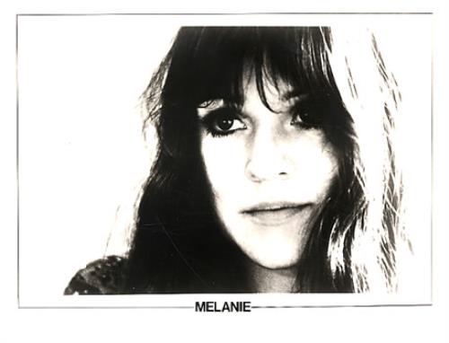 Melanie Publicity Photos photograph UK MLAPHPU340220