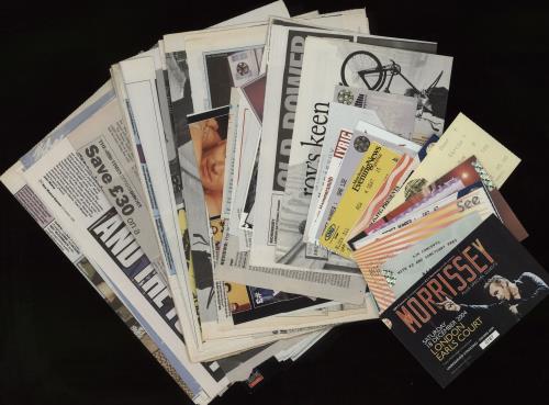 Morrissey A Collection Of Magazines + Memorabilia magazine UK MORMAAC670859