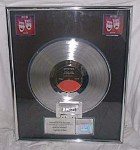 Motley Crue Theatre Of Pain award disc US CRUAWTH160010