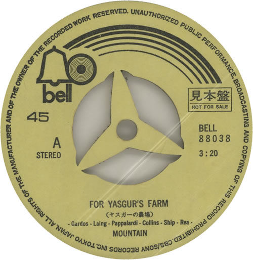 Mountain For Yasgur's Farm 7" vinyl single (7 inch record / 45) Japanese MOU07FO625084