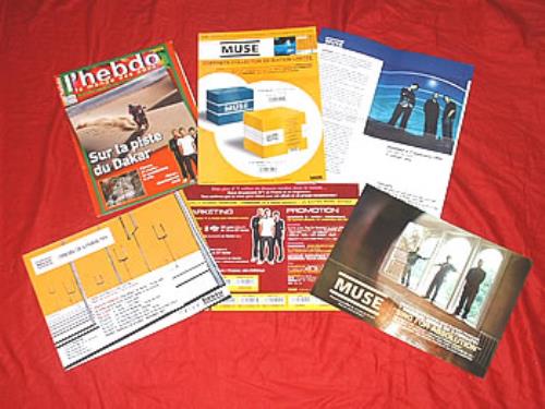Muse Set Of French Flyers/Magazines handbill French USEHBSE310435