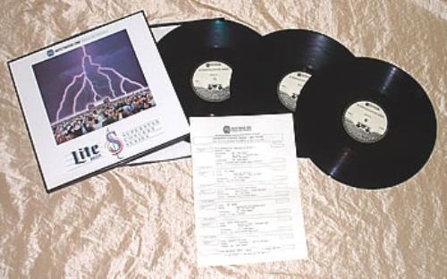 Neil Young Superstar Concert Series 3-LP vinyl record set (Triple LP Album) US YOU3LSU235097