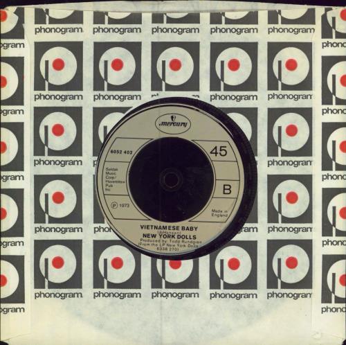 New York Dolls Jet Boy - 1st 7" vinyl single (7 inch record / 45) UK NYD07JE127899