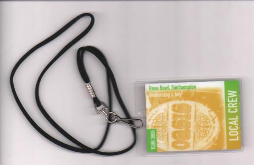 Oasis Tour 2005 - Local Crew Laminate memorabilia UK OASMMTO677079