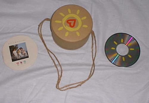 Olivia Newton John Warm And Tender box set US ONJBXWA85609