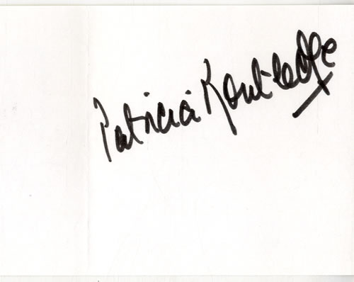 Patricia Routledge Autographed Greetings Card memorabilia UK P58MMAU601653