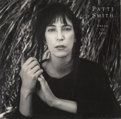 Patti Smith Dream Of Life vinyl LP album (LP record) UK PTILPDR253955