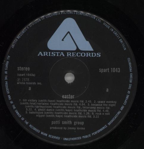 Patti Smith Easter - 1st + Insert - EX vinyl LP album (LP record) UK PTILPEA643857