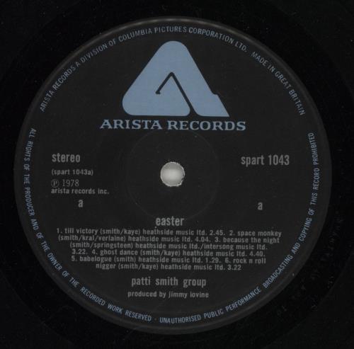 Patti Smith Easter - 1st + Insert - VG+ vinyl LP album (LP record) UK PTILPEA683980