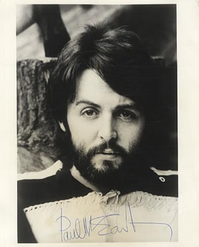 Paul McCartney and Wings Autographed Publicity Photograph photograph UK MCCPHAU335605