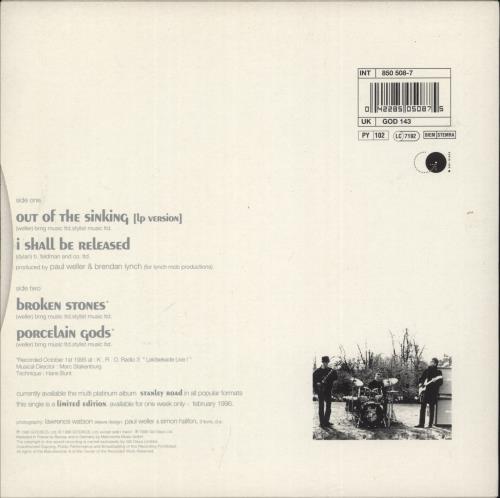 Paul Weller Out Of The Sinking 7" vinyl single (7 inch record / 45) UK WEL07OU353136