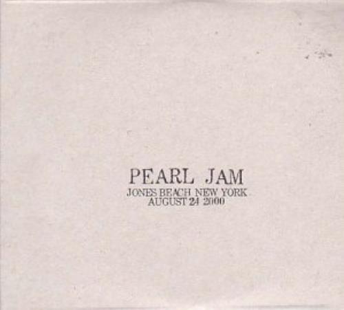 Pearl Jam Jones Beach, New York August 24 2000 2 CD album set (Double CD) UK PJA2CJO181401