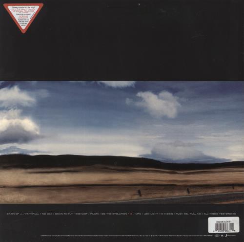 Pearl Jam Yield - Die-Cut Sleeve - Remastered vinyl LP album (LP record) UK PJALPYI837213