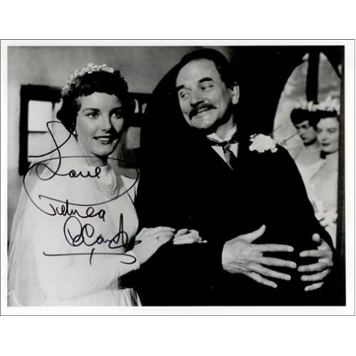 Petula Clark Autographed Publicity Photograph photograph UK PTCPHAU421090