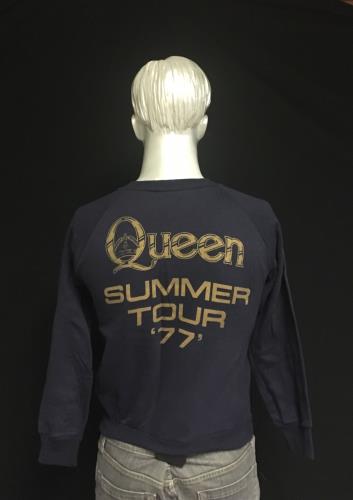 Queen 1977 Tour - Large clothing UK QUEMCTO656527