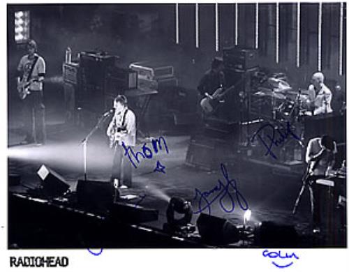 Radiohead Autographed Publicity Photo photograph UK R-HPHAU277704