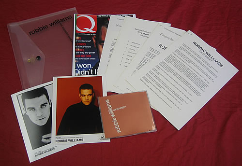 Robbie Williams Millennium media press pack UK RWIPPMI337942