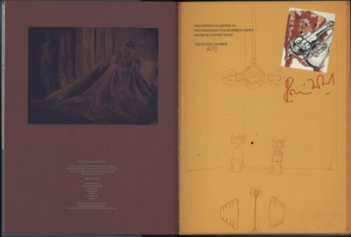 Ronnie Wood Every Picture Tells A Story: Wood On Canvas book UK RNWBKEV368650