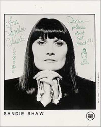 Sandie Shaw Sandie Shaw - Autographed memorabilia UK SDIMMSA214401
