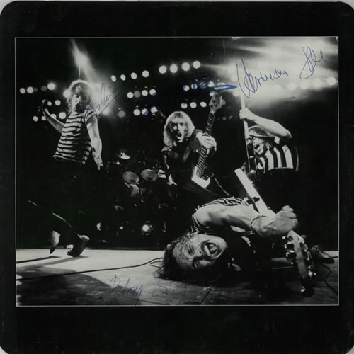 Scorpions Blackout - Fully Autographed vinyl LP album (LP record) UK SCOLPBL575180