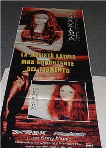 Shakira Grandes Exitos display Mexican IKADIGR251924