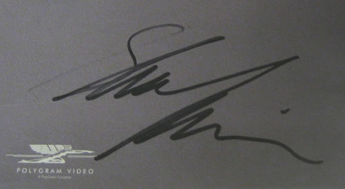 Shania Twain Colour Poster - Autographed poster UK SIAPOCO368667