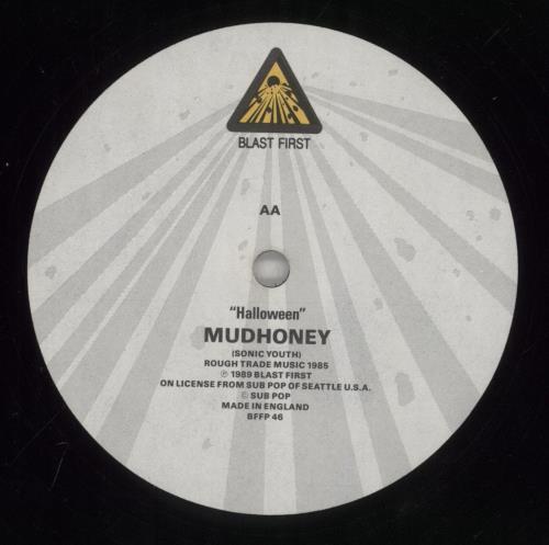 Sonic Youth Touch Me I'm Sick / Halloween - 2nd 12" vinyl single (12 inch record / Maxi-single) UK S-Y12TO393800