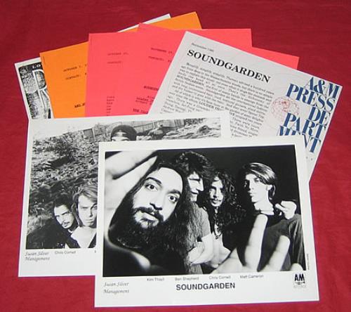 Soundgarden Badmotorfinger media press pack US SOUPPBA101169
