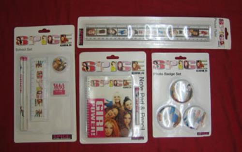 Spice Girls Selection Of Official Merchandise memorabilia UK PICMMSE355453