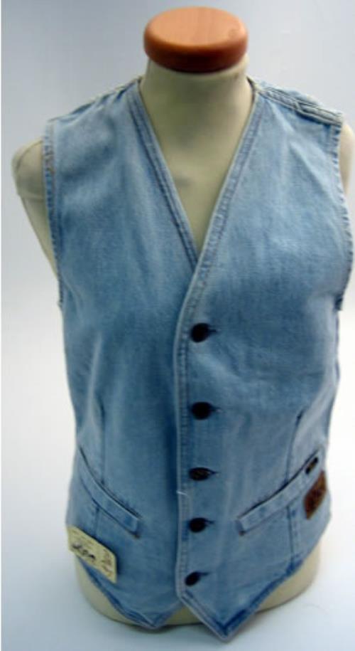 Status Quo A Mess Of Blues clothing UK QUOMCAM369825