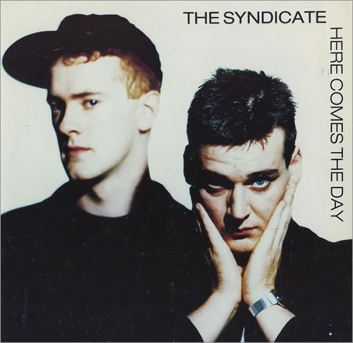 Syndicate Here Comes The Day 7" vinyl single (7 inch record / 45) UK S2607HE462477