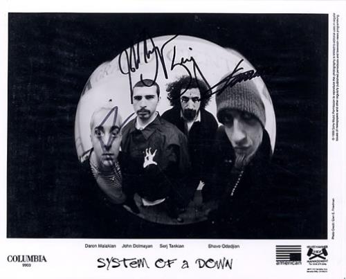 System Of A Down Signed Photograph photograph US SMDPHSI337414