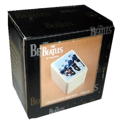 The Beatles Collector's Mini Box - 1960-62 memorabilia US BTLMMCO328958